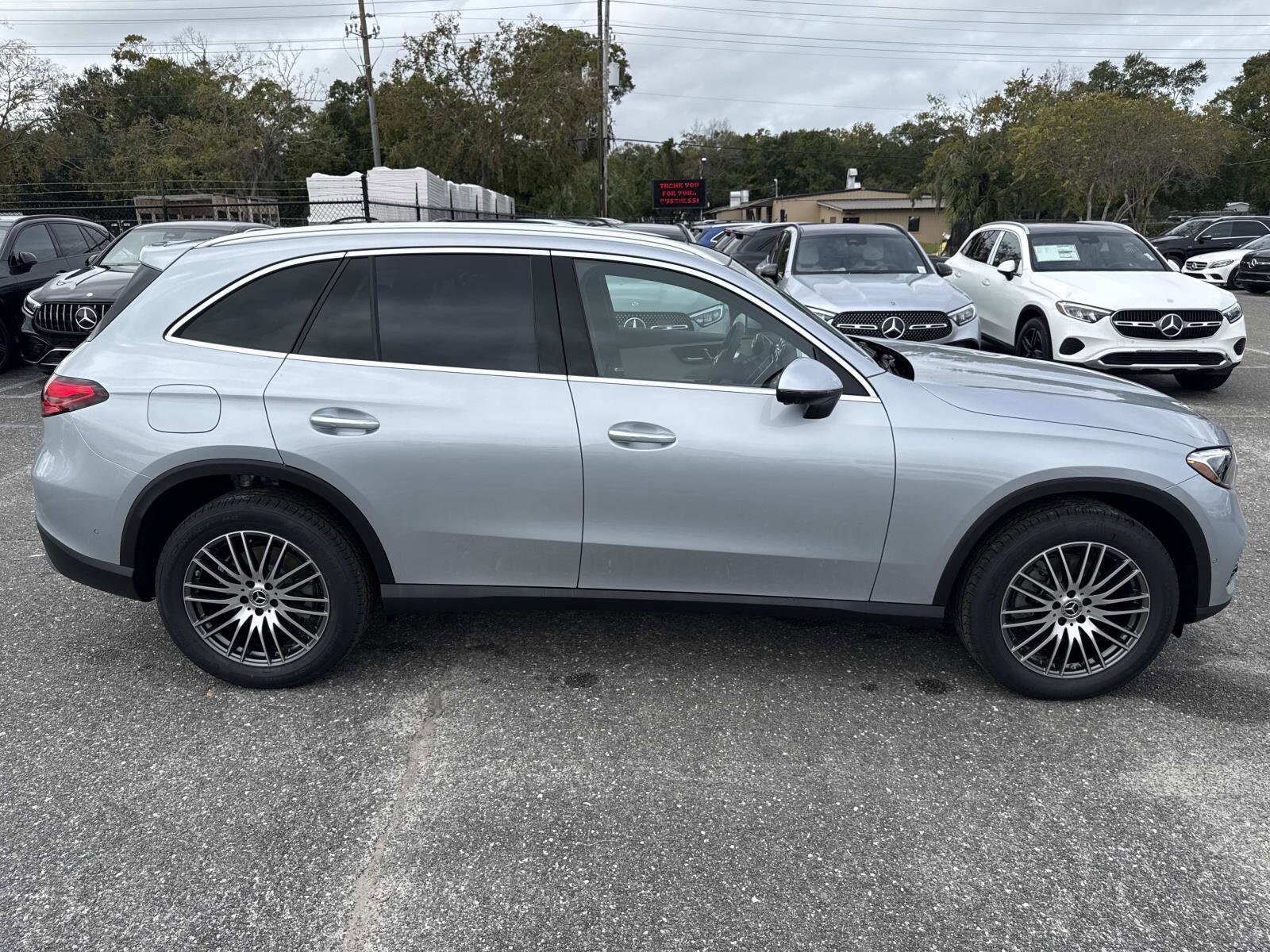 2026 Mercedes Benz GLC 300 photo 2