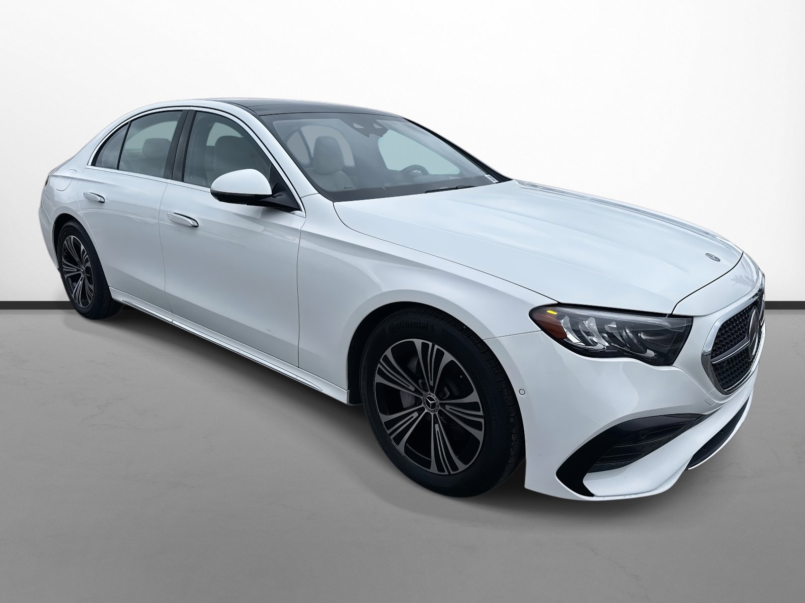 2024 Mercedes-Benz E-Class E350's photo