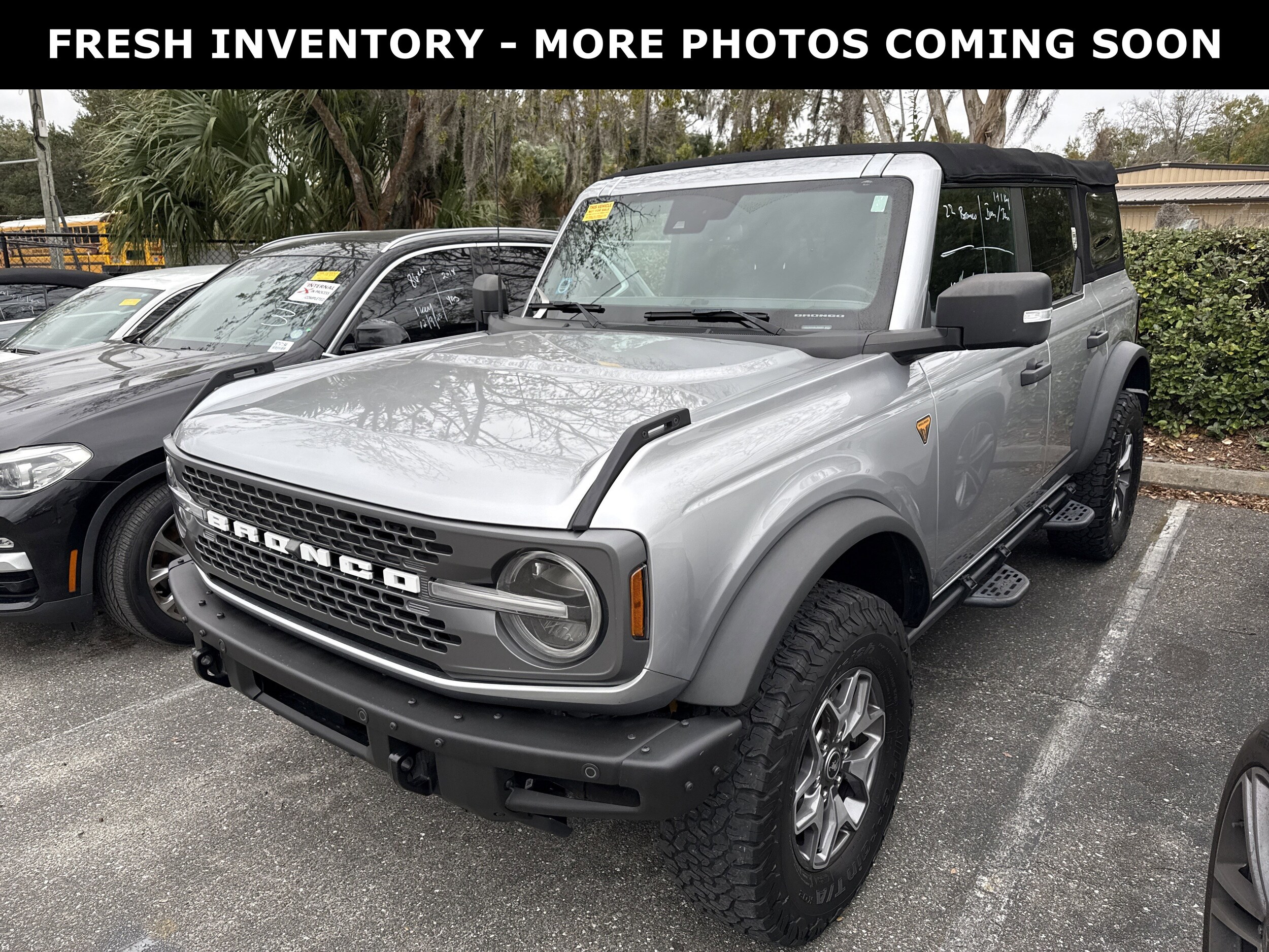 2022 Ford Bronco 4-Door's photo