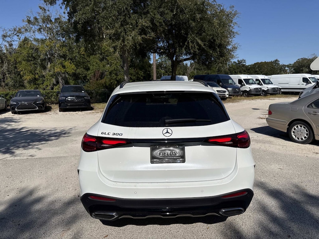 New 2026 Mercedes-Benz GLC 300 SUV