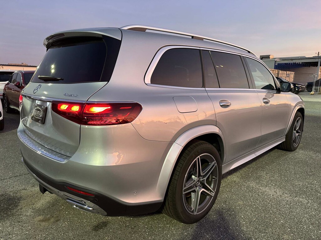 New 2025 Mercedes-Benz GLS 450 4MATIC SUV
