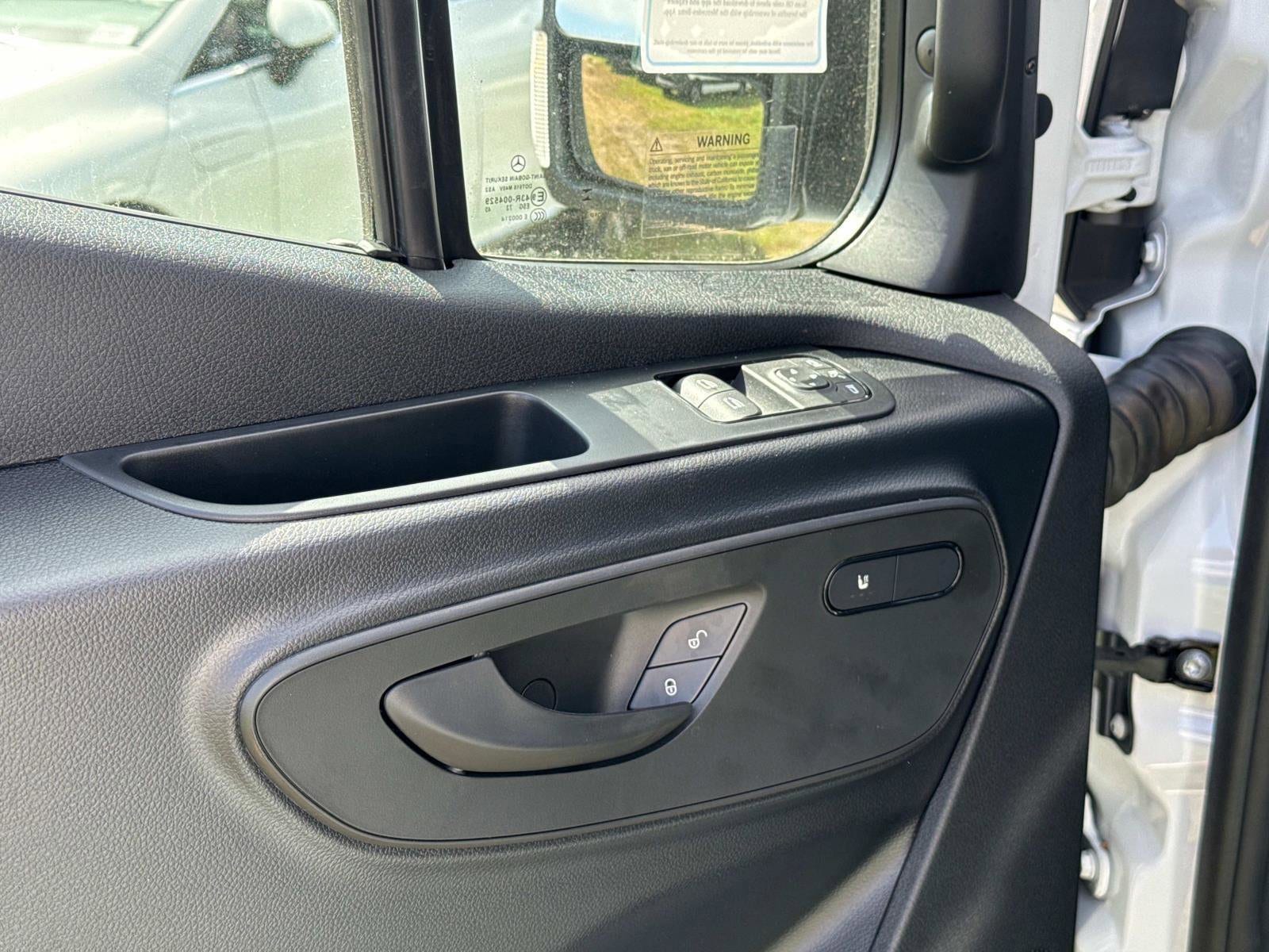 2025 Mercedes-Benz Sprinter Crew Van Base - Photo 15