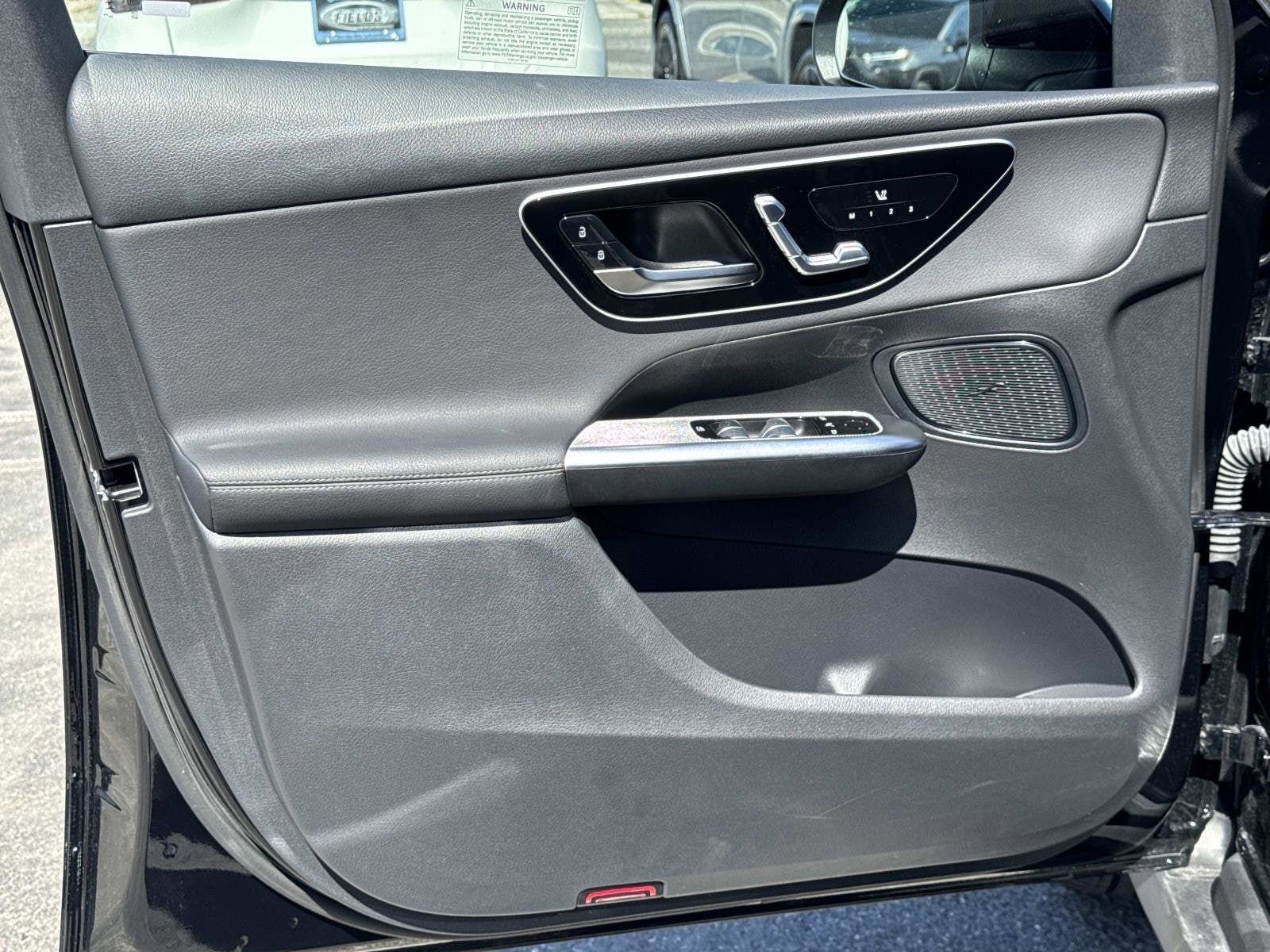 2025 Mercedes-Benz GLC Base - Photo 18