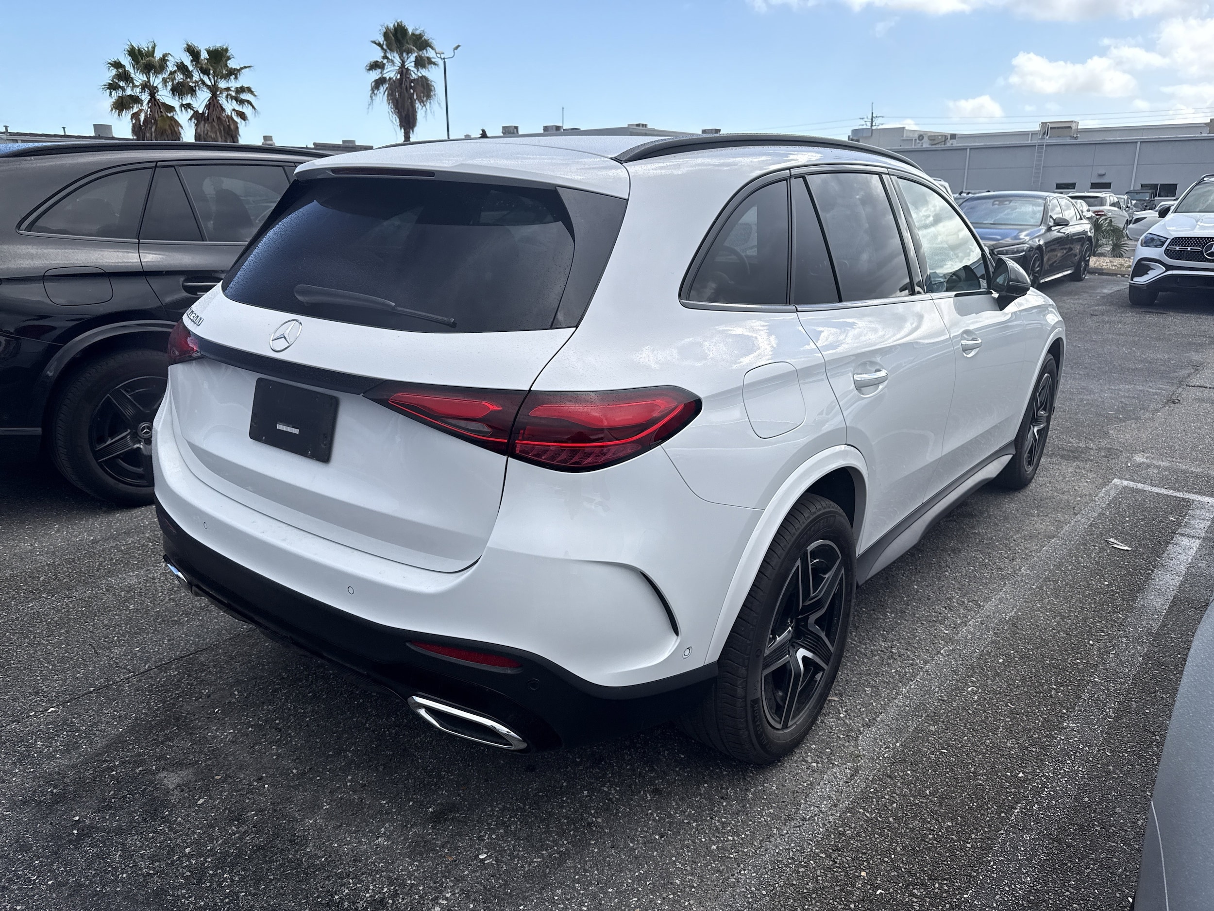 2026 Mercedes-Benz GLC Base - Photo 4