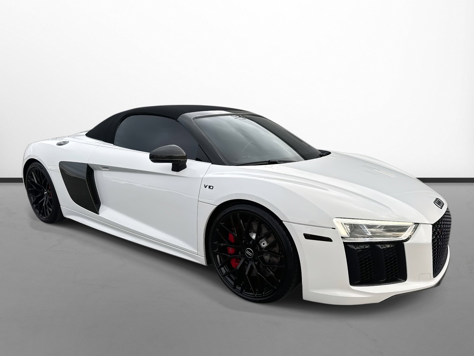 2017 Audi R8 Base's photo