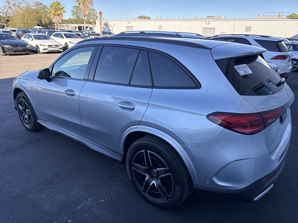 Used 2024 Mercedes-Benz GLC 300 4MATIC SUV