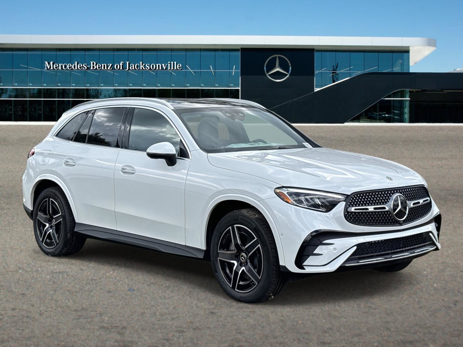 2026 Mercedes-Benz GLC