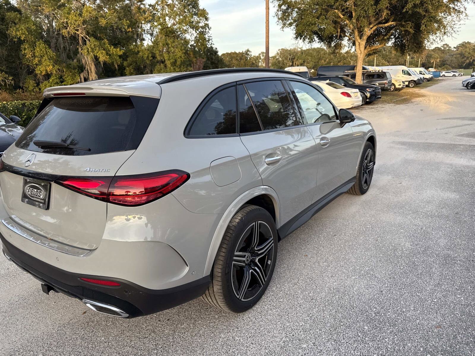 2026 Mercedes Benz GLC 300 4MATIC photo 3