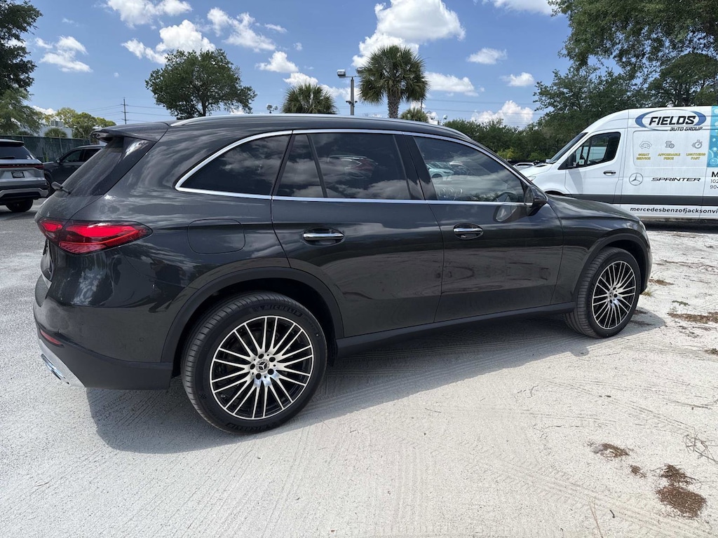 New 2026 Mercedes-Benz GLC 300 SUV