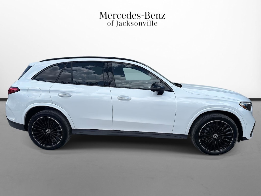 New 2026 Mercedes-Benz GLC 300 SUV