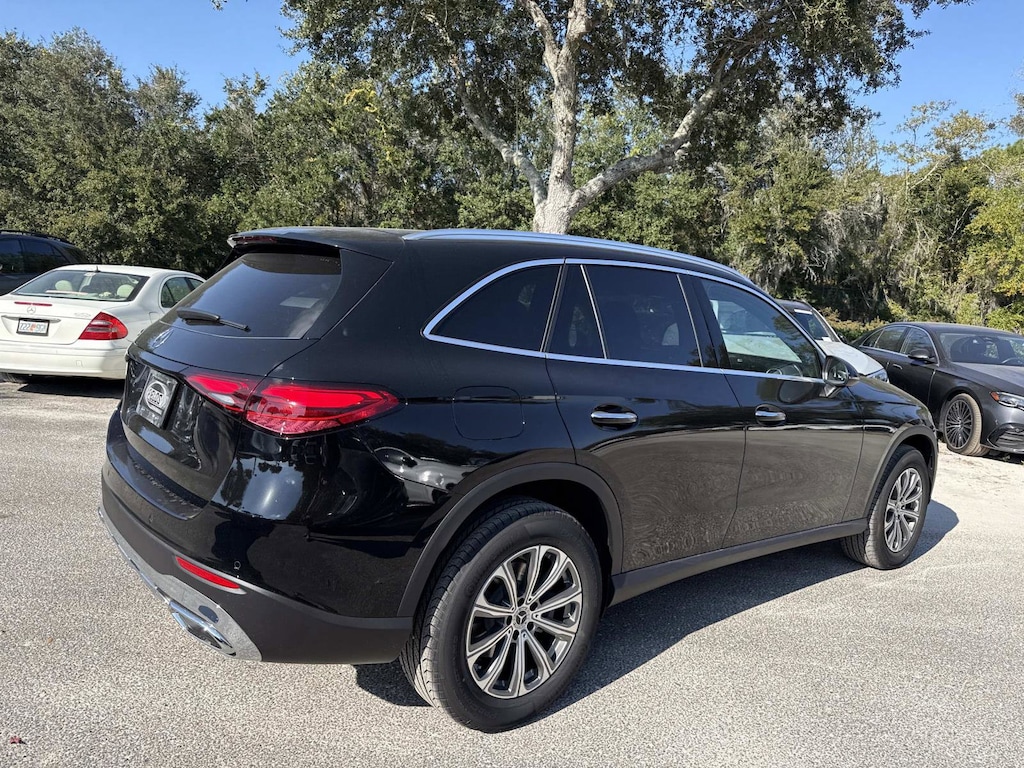 New 2026 Mercedes-Benz GLC 300 SUV