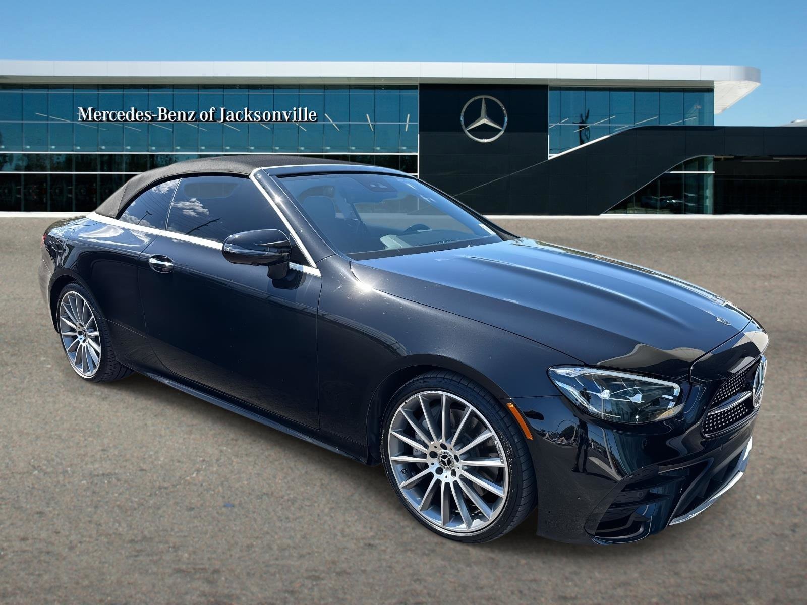 2023 Mercedes-Benz E-Class E450 Cabriolet's photo