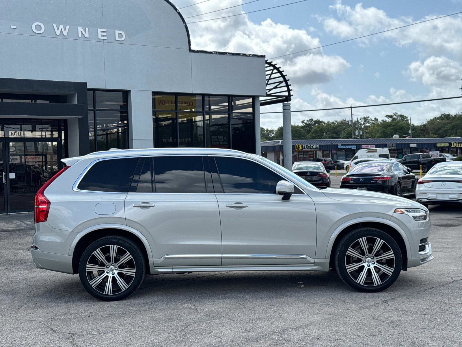 Used 2020 Volvo XC90 Inscription with VIN YV4A221L6L1561124 for sale in Jacksonville, FL