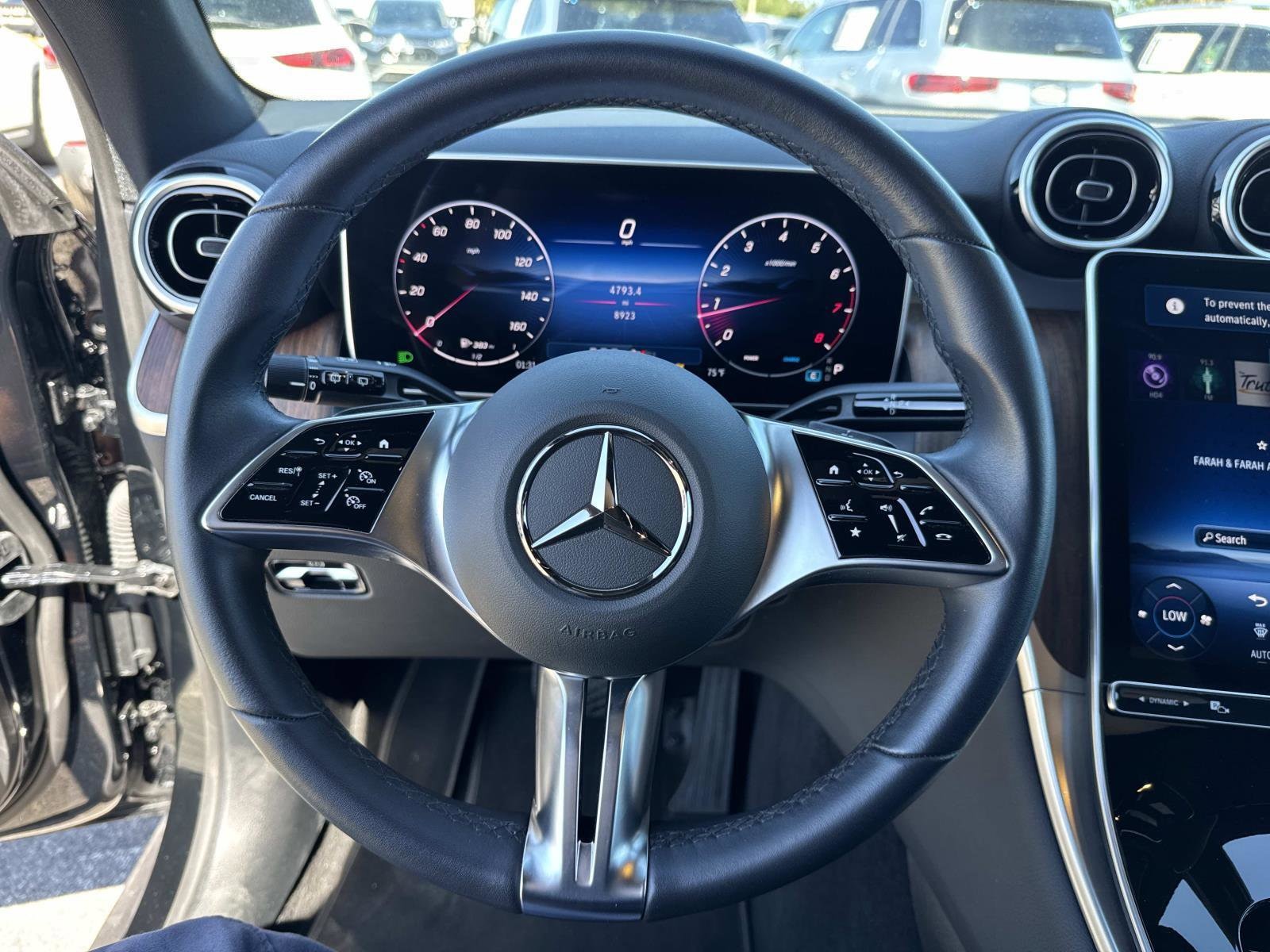 2025 Mercedes-Benz GLC Base - Photo 28