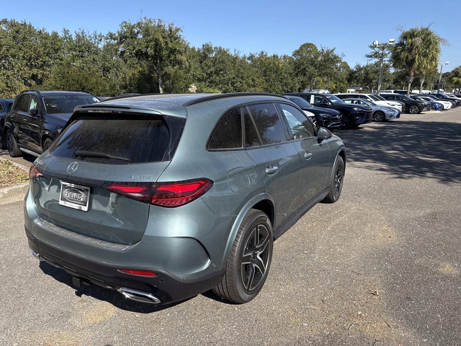 2026 Mercedes Benz GLC 300 4MATIC photo 3