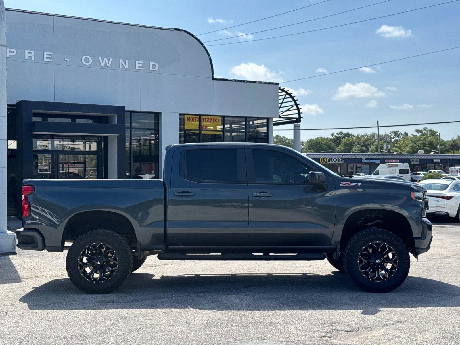 Used 2021 Chevrolet Silverado 1500 RST with VIN 1GCUYEED1MZ185731 for sale in Jacksonville, FL