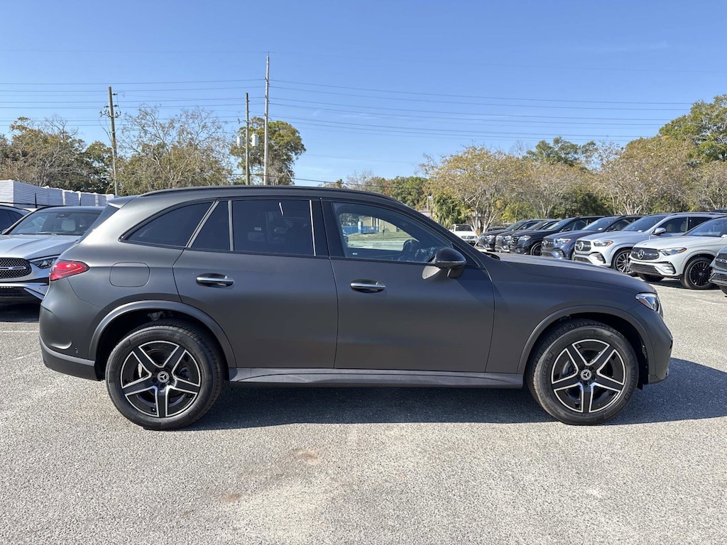 New 2026 Mercedes-Benz GLC 300 SUV