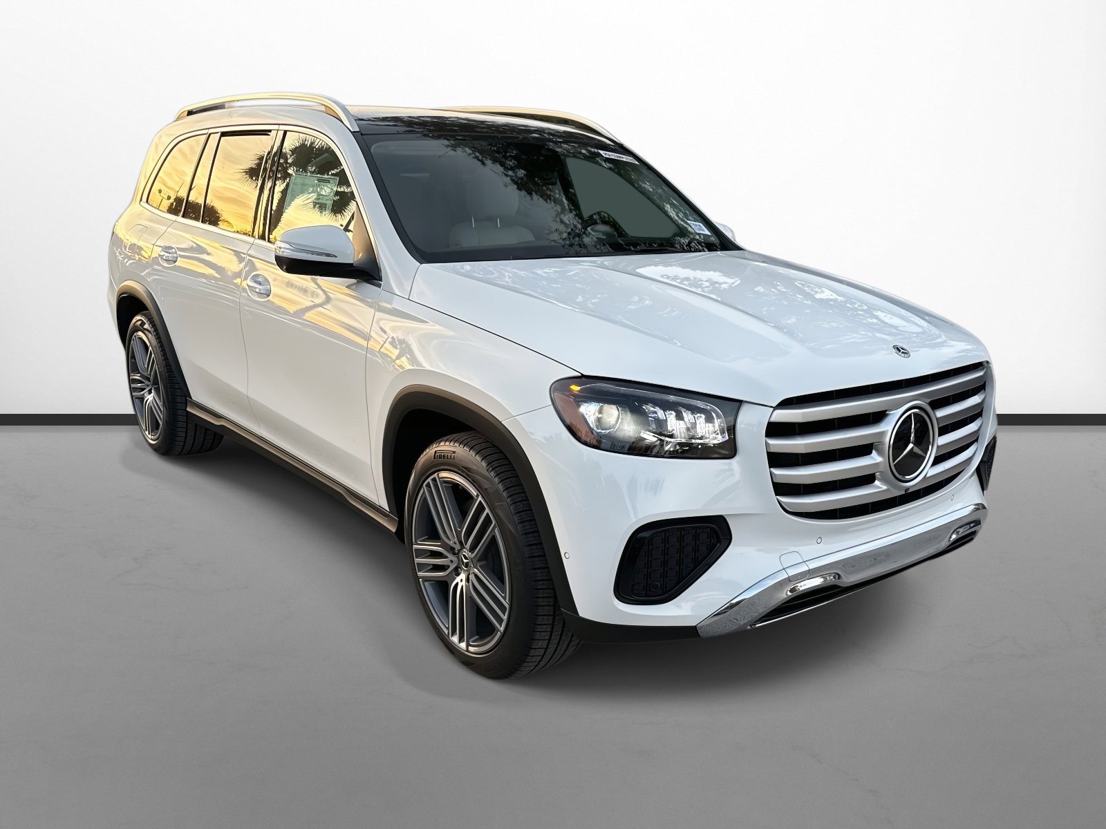 2026 Mercedes-Benz GLS Base's photo