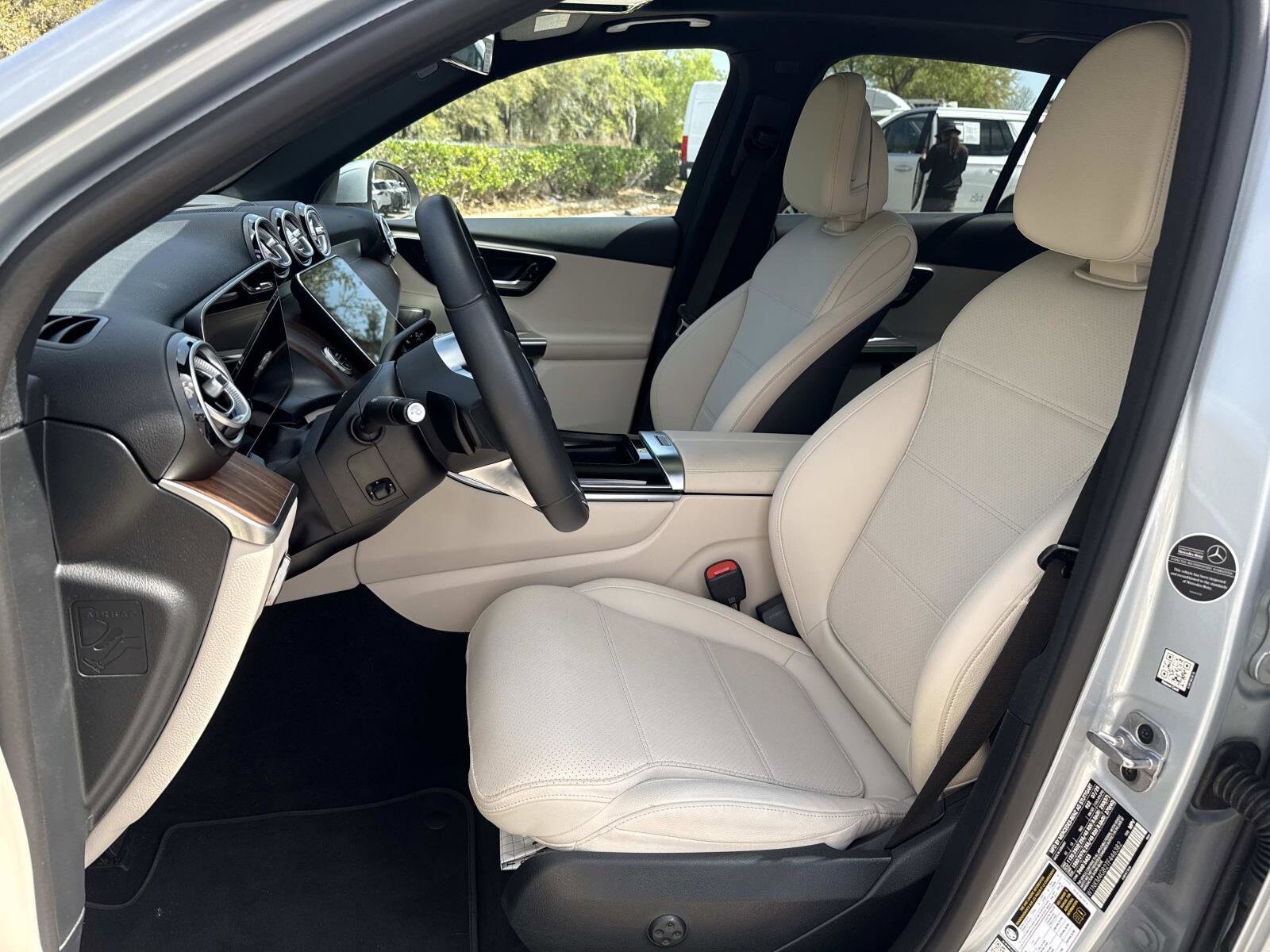 2026 Mercedes-Benz GLC Base - Photo 21