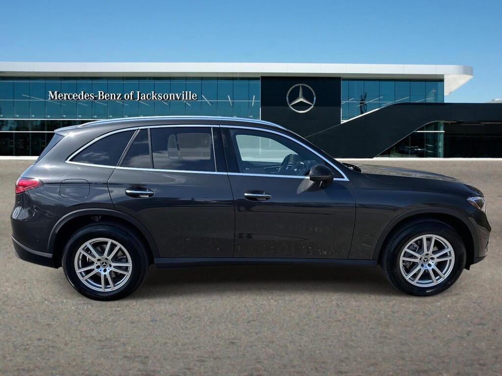New 2026 Mercedes-Benz GLC 300 SUV