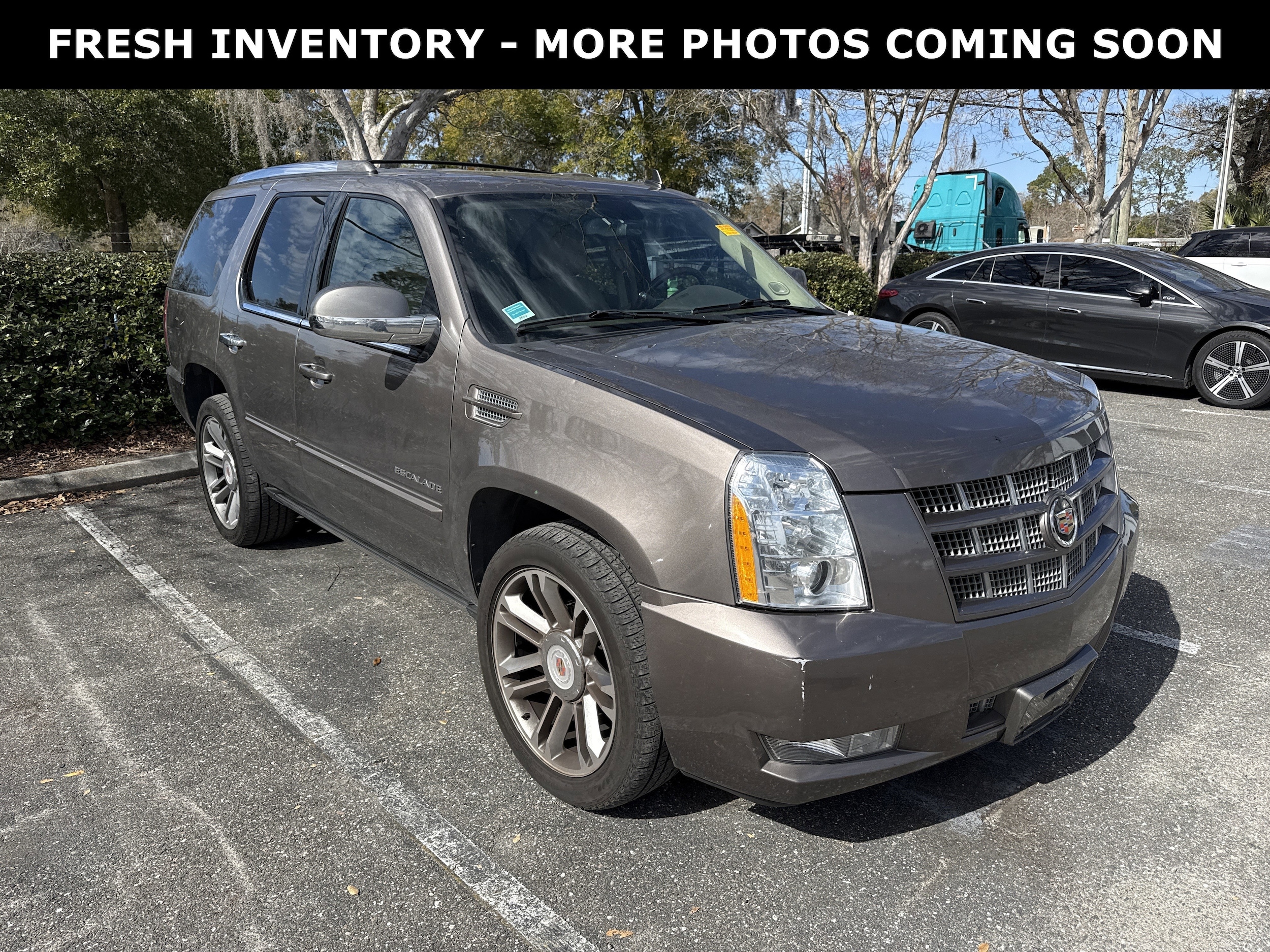 2014 Cadillac Escalade Premium