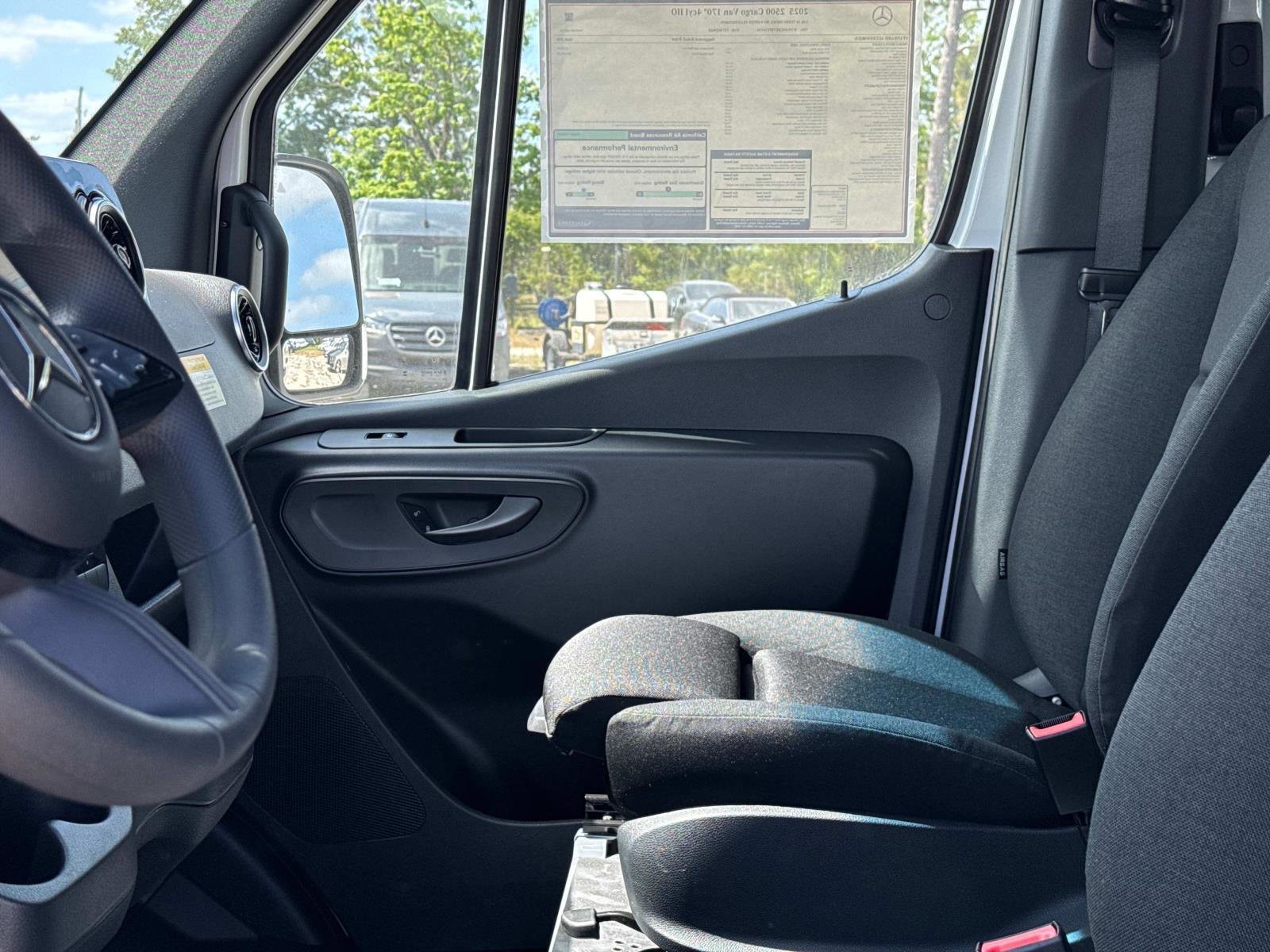 2025 Mercedes-Benz Sprinter Crew Van Base - Photo 19