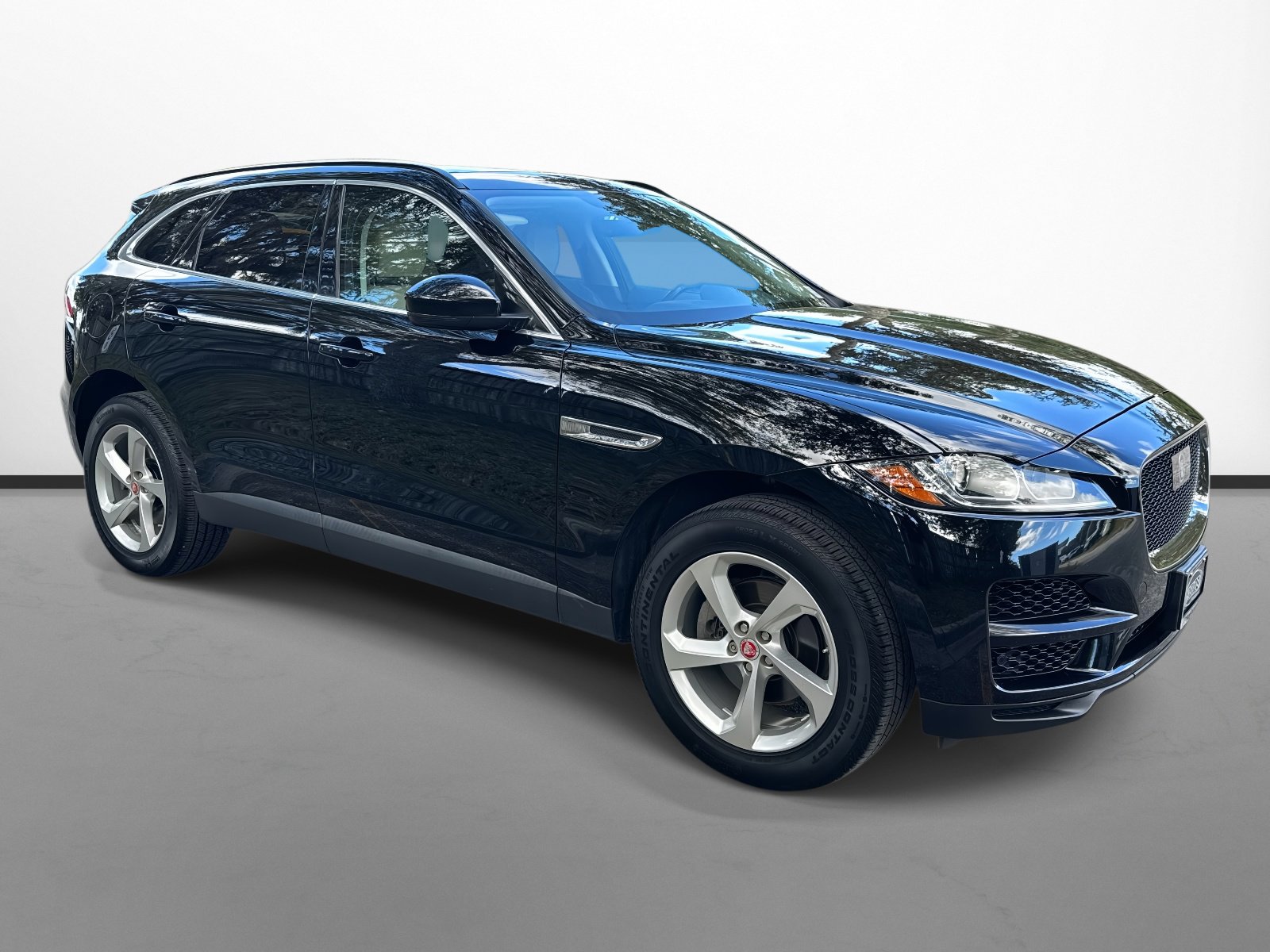 2019 Jaguar F-Pace