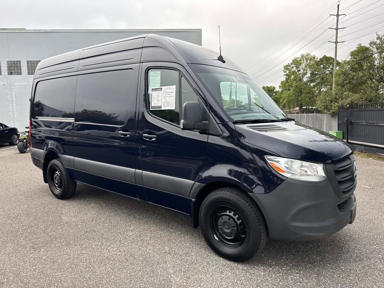 2024 Mercedes-Benz Sprinter Cargo 2500 144 RWD