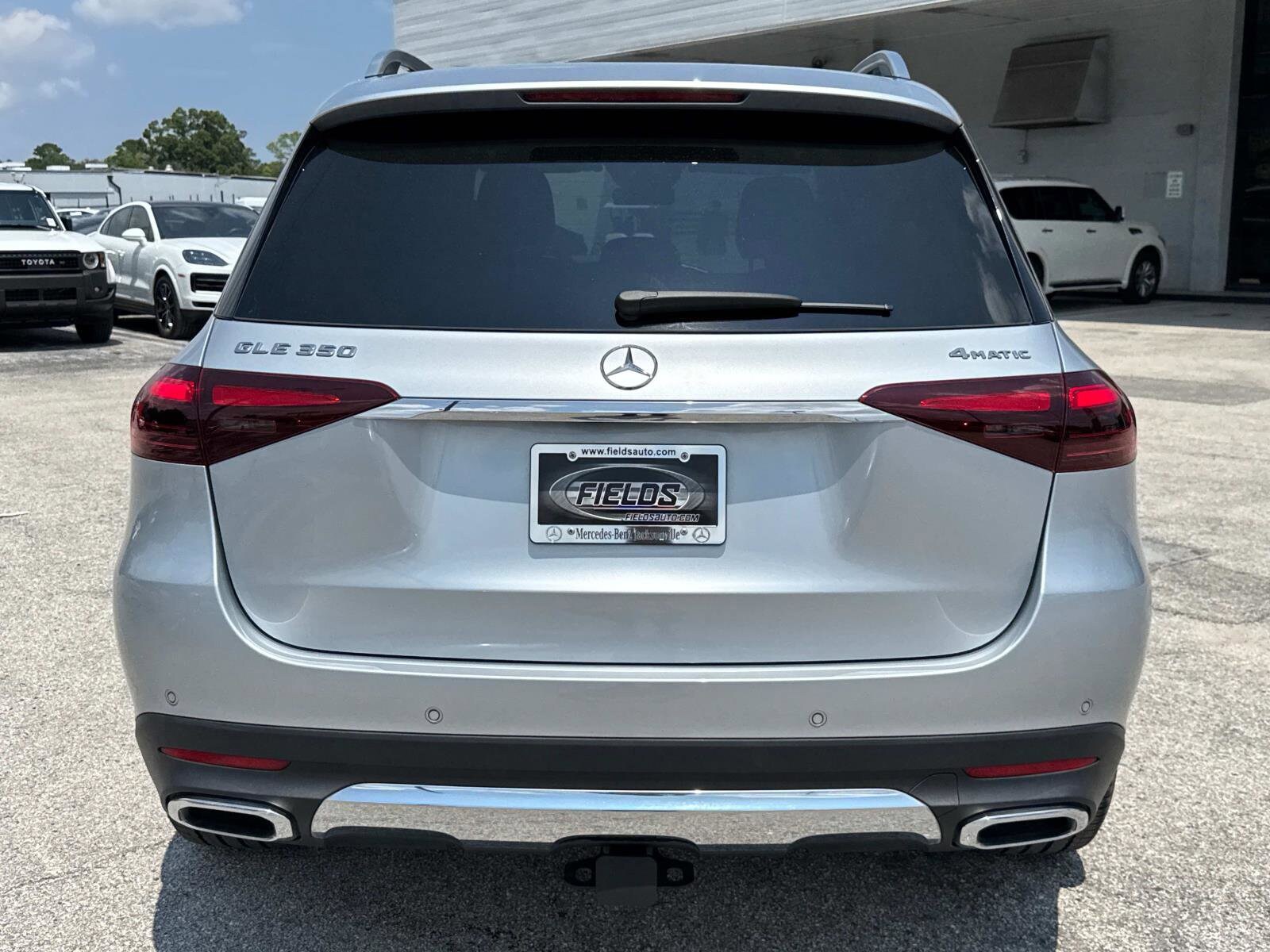 2024 Mercedes Benz GLE 350 4MATIC photo 3