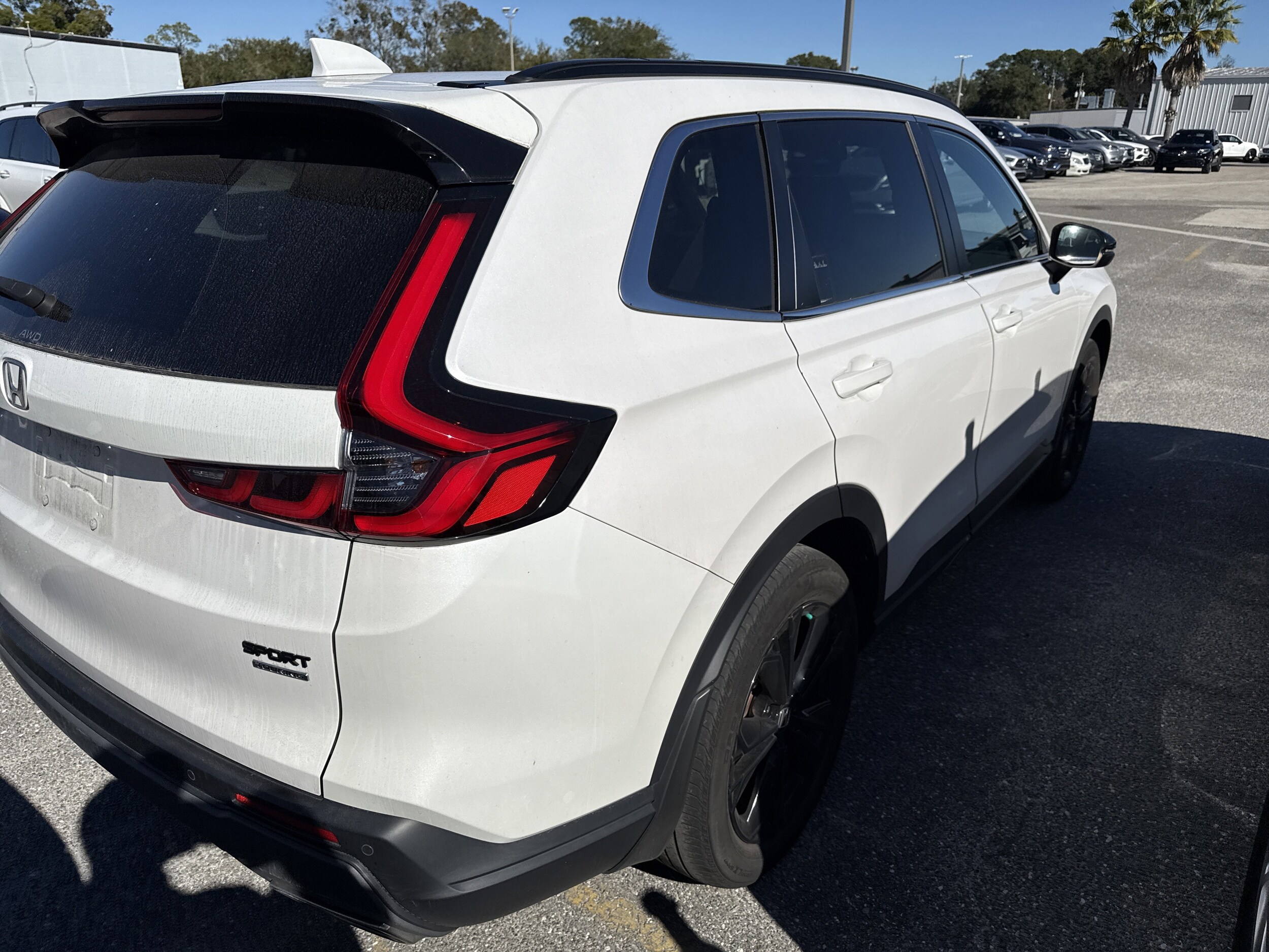 2023 Honda CR-V Hybrid Sport Touring photo 2