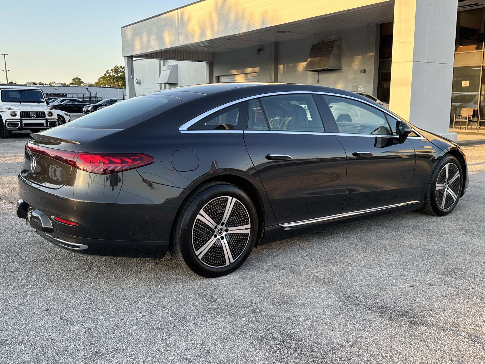 2022 Mercedes Benz EQS Sedan 450 photo 3