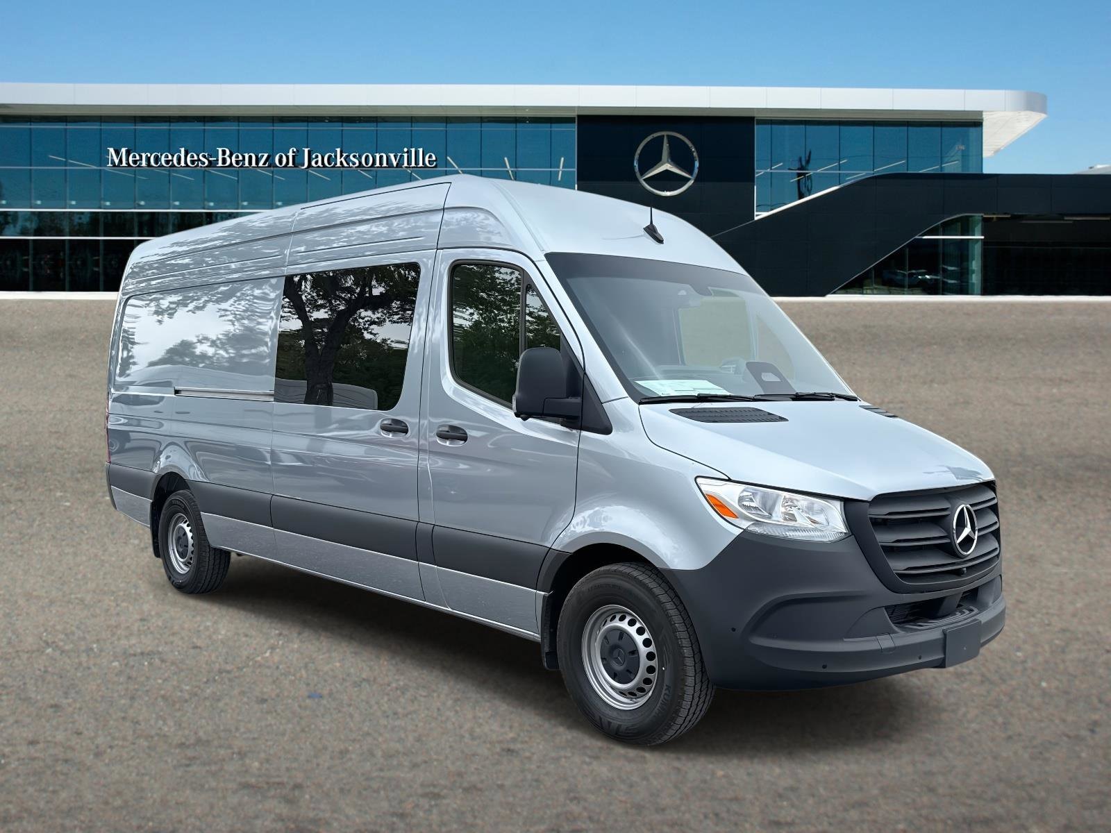 2026 Mercedes-Benz Sprinter 2500 170 WB HO High Roof's photo