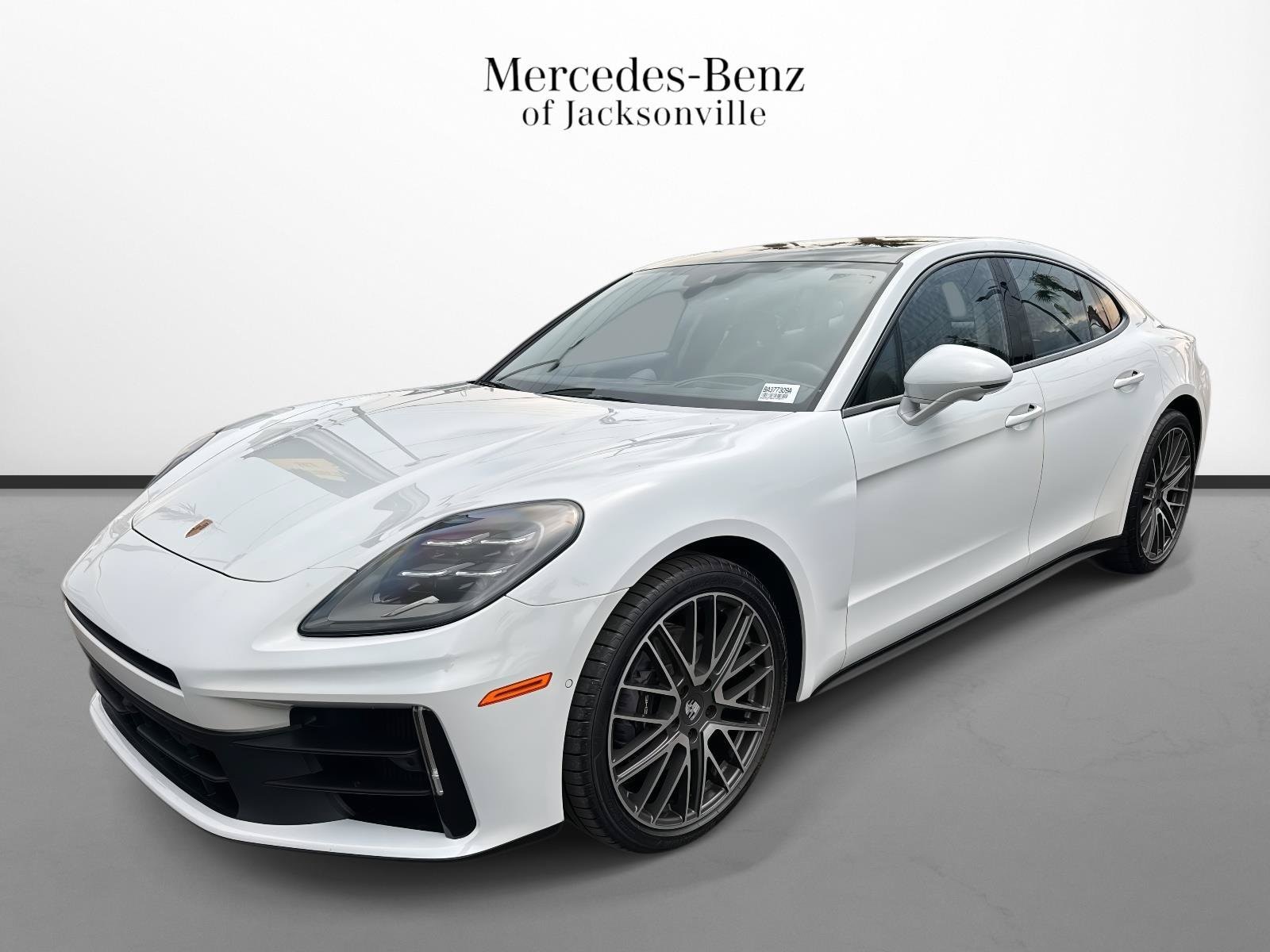 2025 Porsche Panamera 6