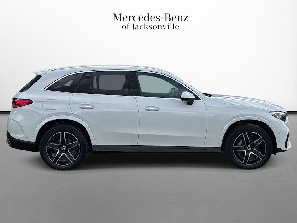 New 2026 Mercedes-Benz GLC 300 SUV
