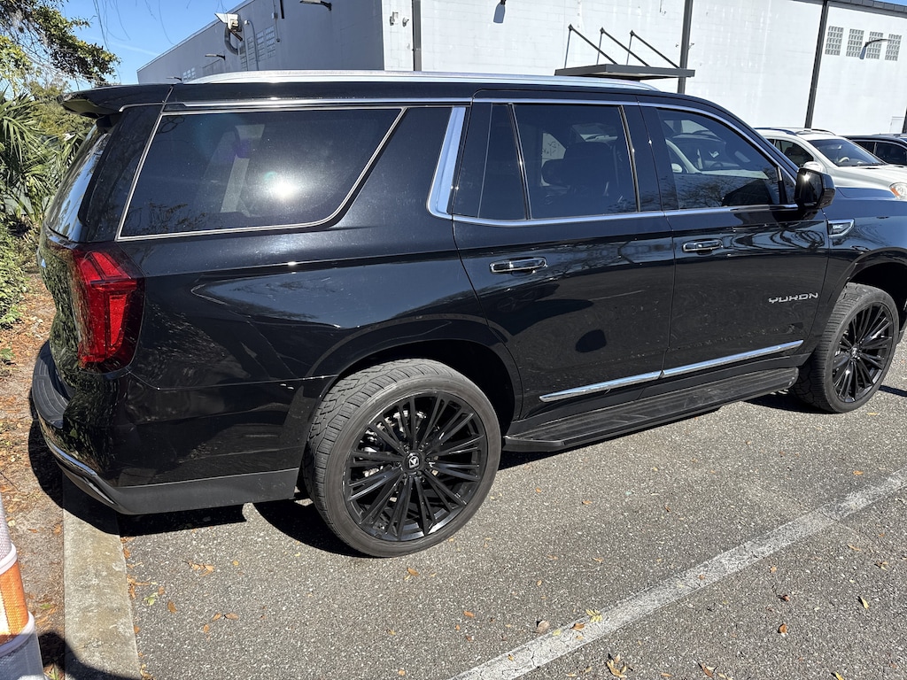 Used 2022 GMC Yukon SLT SUV