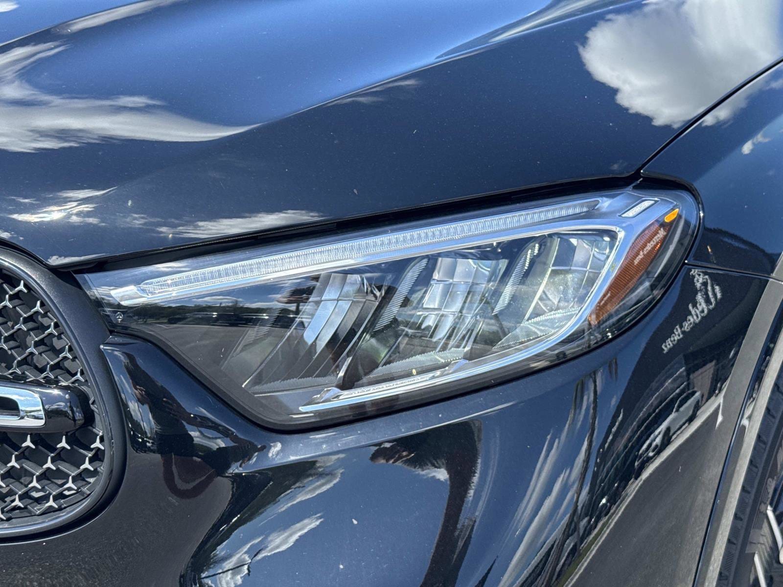 2026 Mercedes-Benz GLC Base - Photo 9
