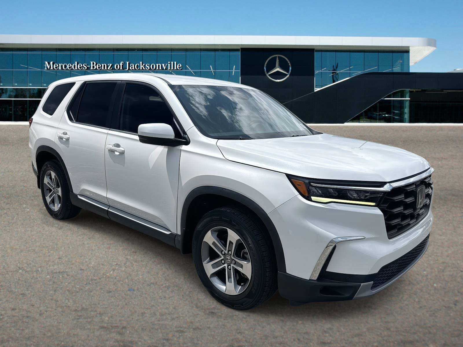 2023 Honda Pilot EX-L 7-Occupant 2WD's photo