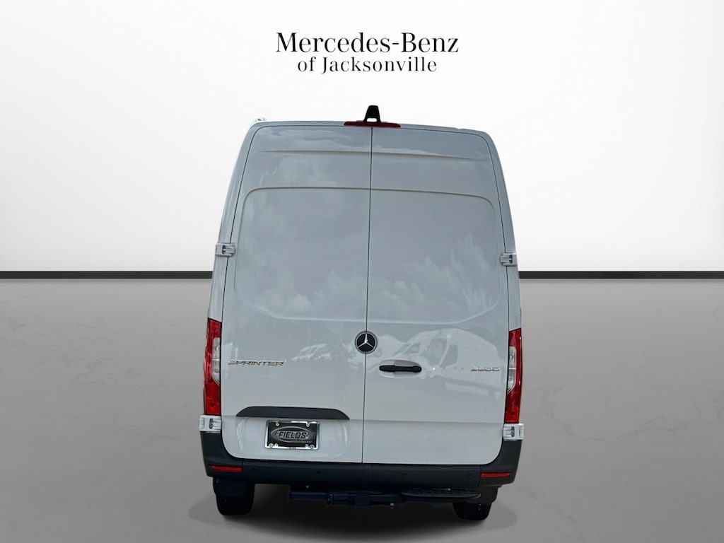 New 2026 Mercedes-Benz Sprinter 2500 High Roof 4-Cyl Diesel