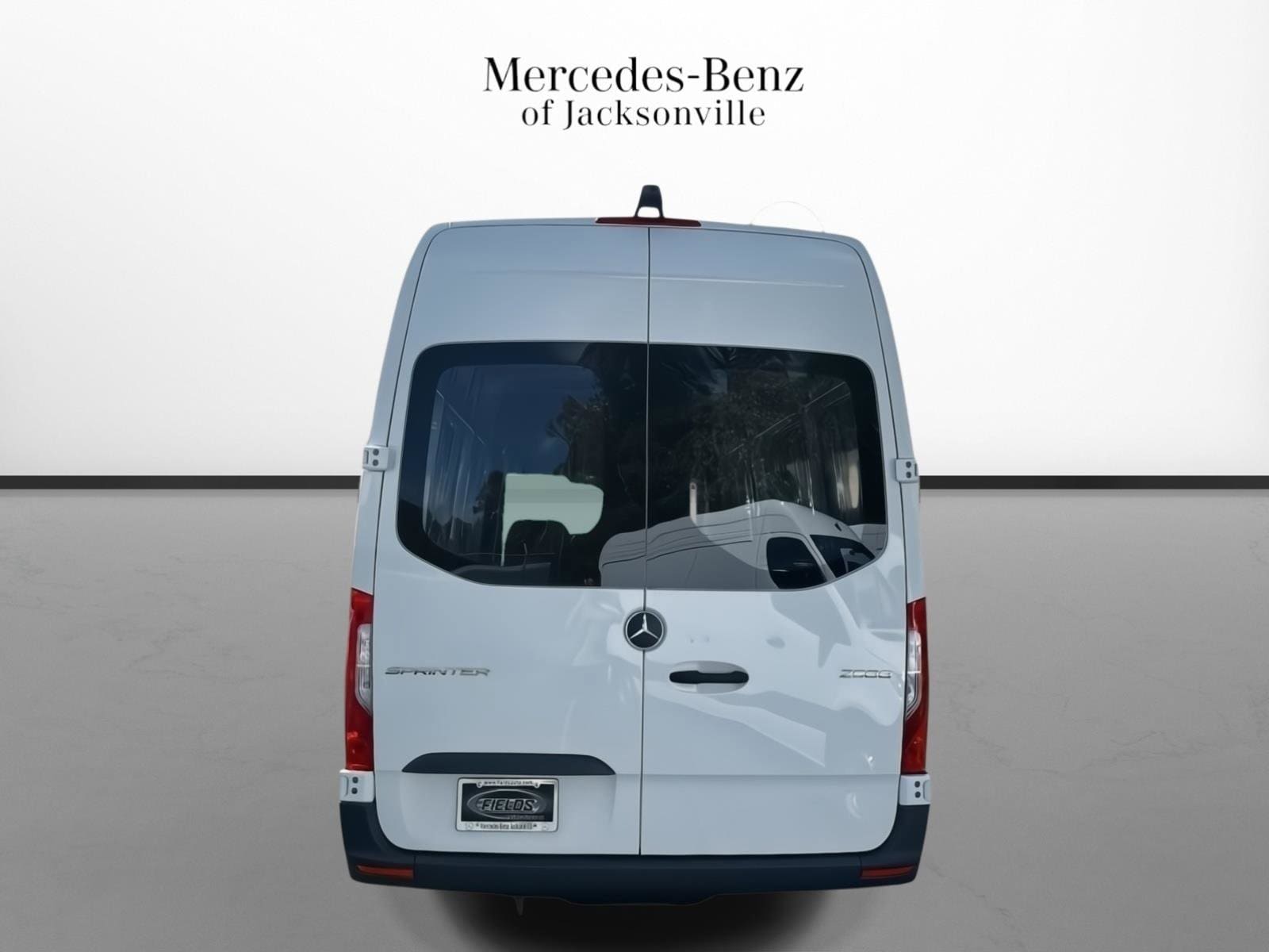 2025 Mercedes-Benz Sprinter Crew Van Base - Photo 8