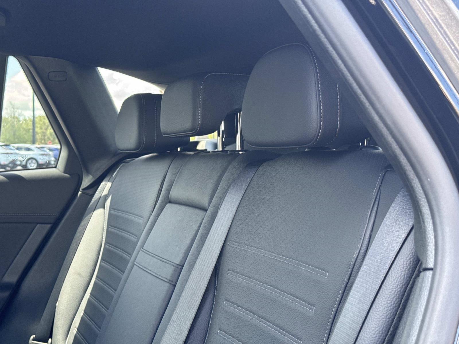 2026 Mercedes-Benz GLC Base - Photo 18