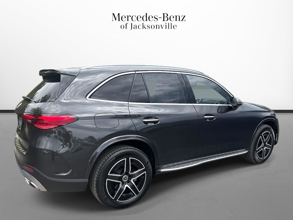 New 2026 Mercedes-Benz GLC 300 SUV