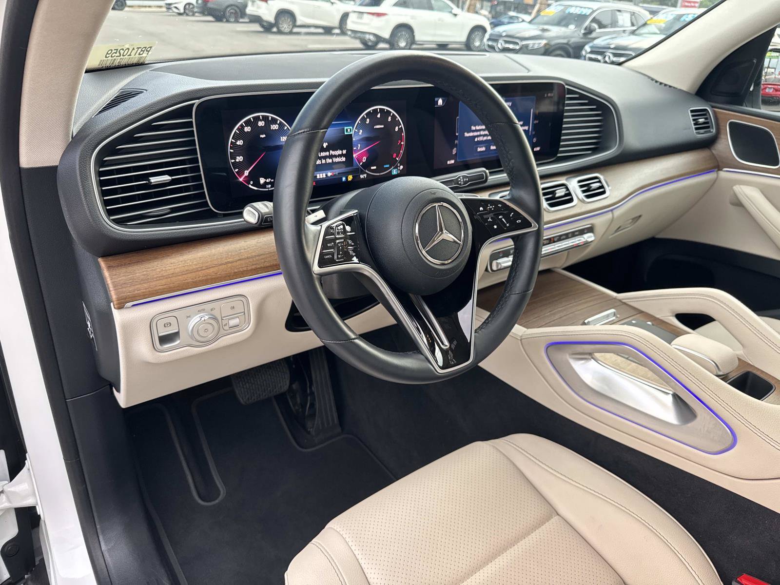 2025 Mercedes-Benz GLE 22