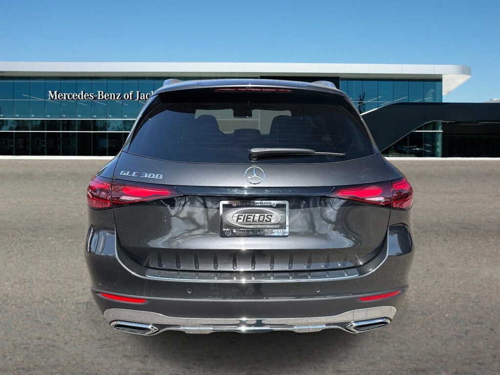 New 2026 Mercedes-Benz GLC 300 SUV