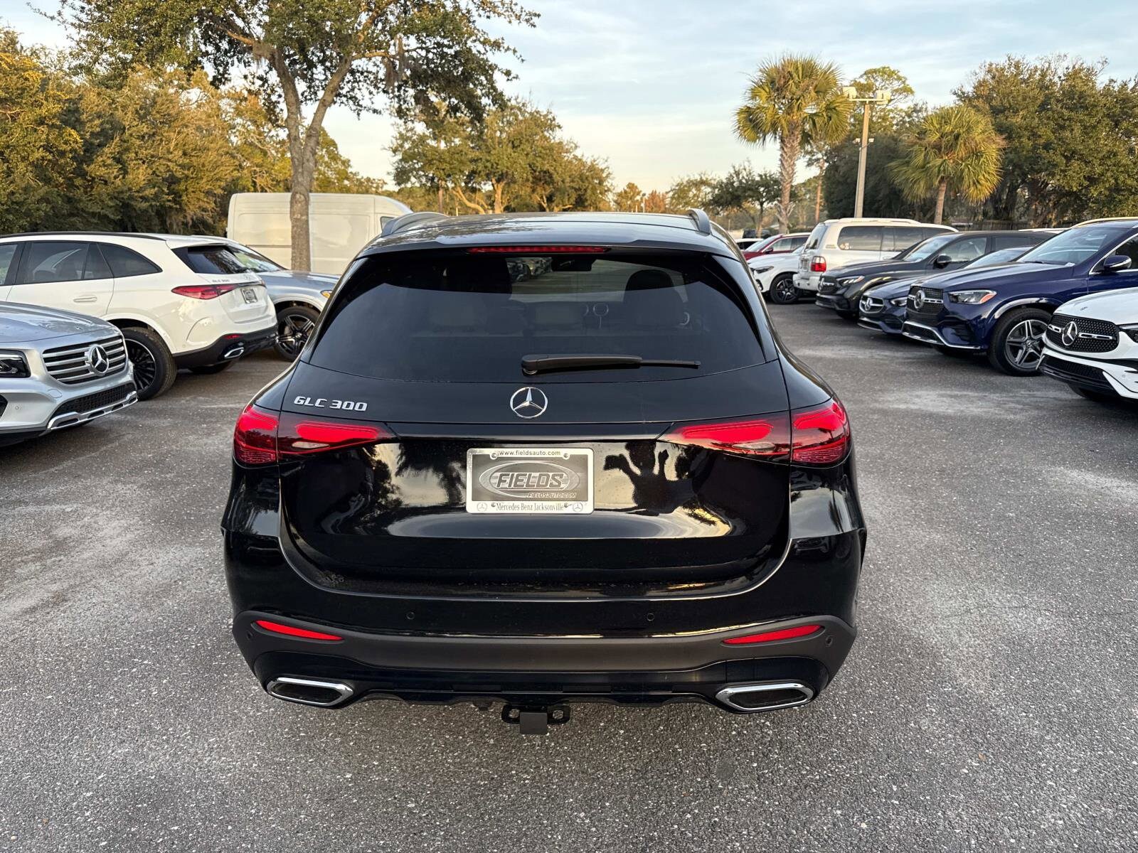 2026 Mercedes Benz GLC 300 photo 4