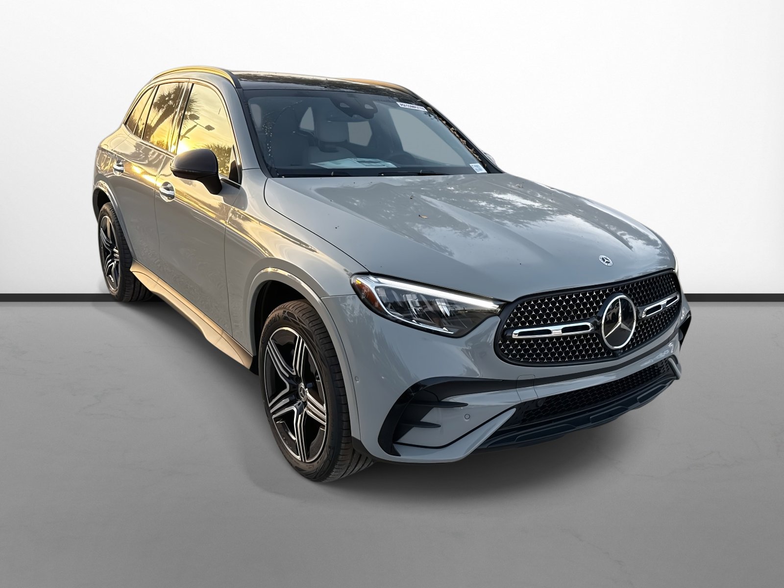 2026 Mercedes-Benz GLC Base's photo
