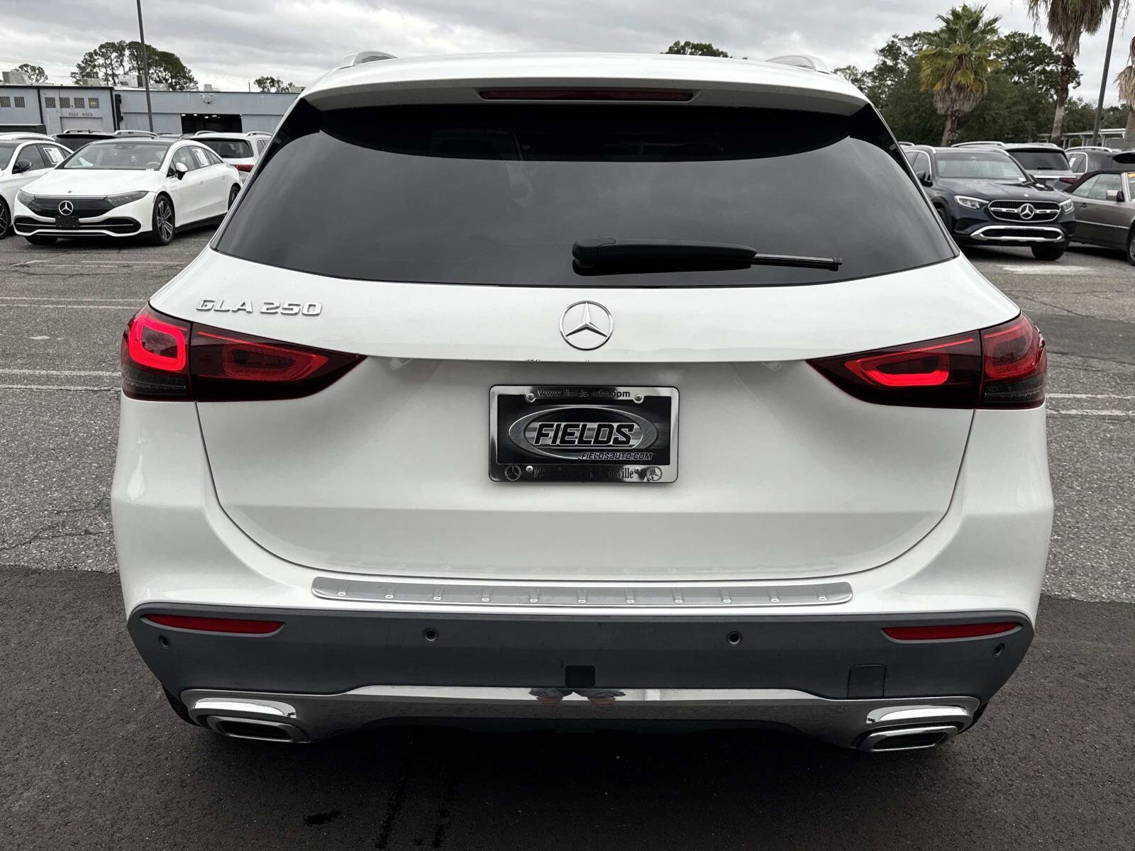 2022 Mercedes Benz GLA 250 photo 3