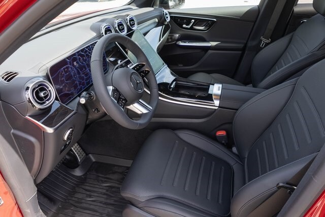 2025 Mercedes Benz GLC 300 4MATIC photo 2