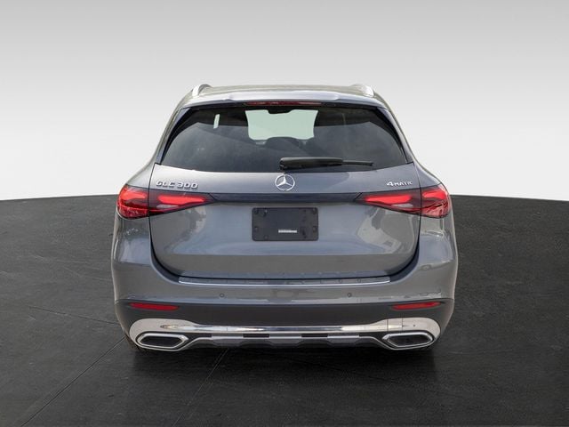 2023 Mercedes-Benz GLC GLC 300 - Photo 8