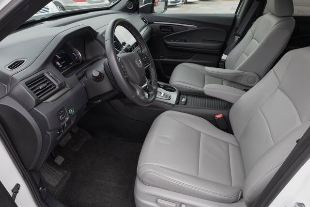 2023 Honda Passport EX-L photo 2