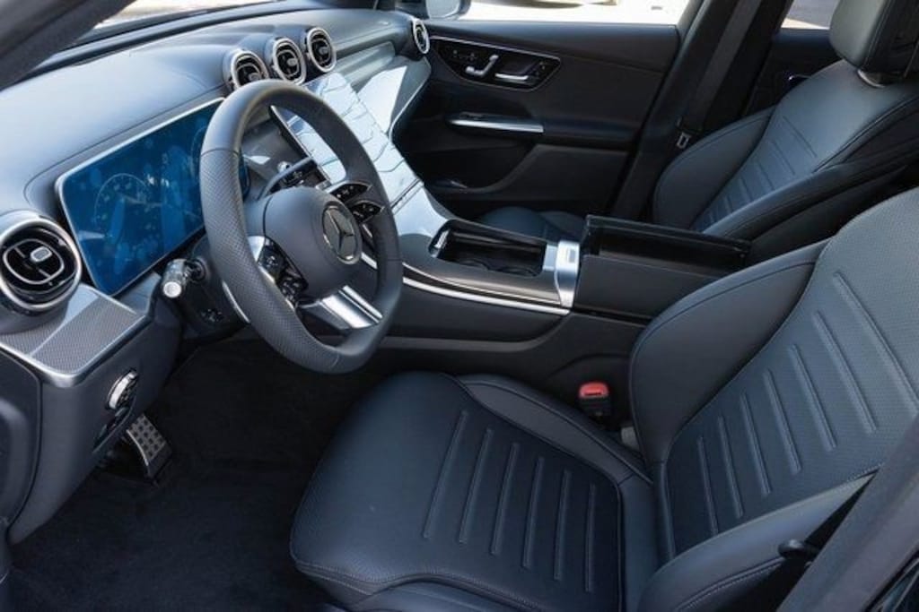 New 2026 Mercedes-Benz GLC 300 4MATIC SUV